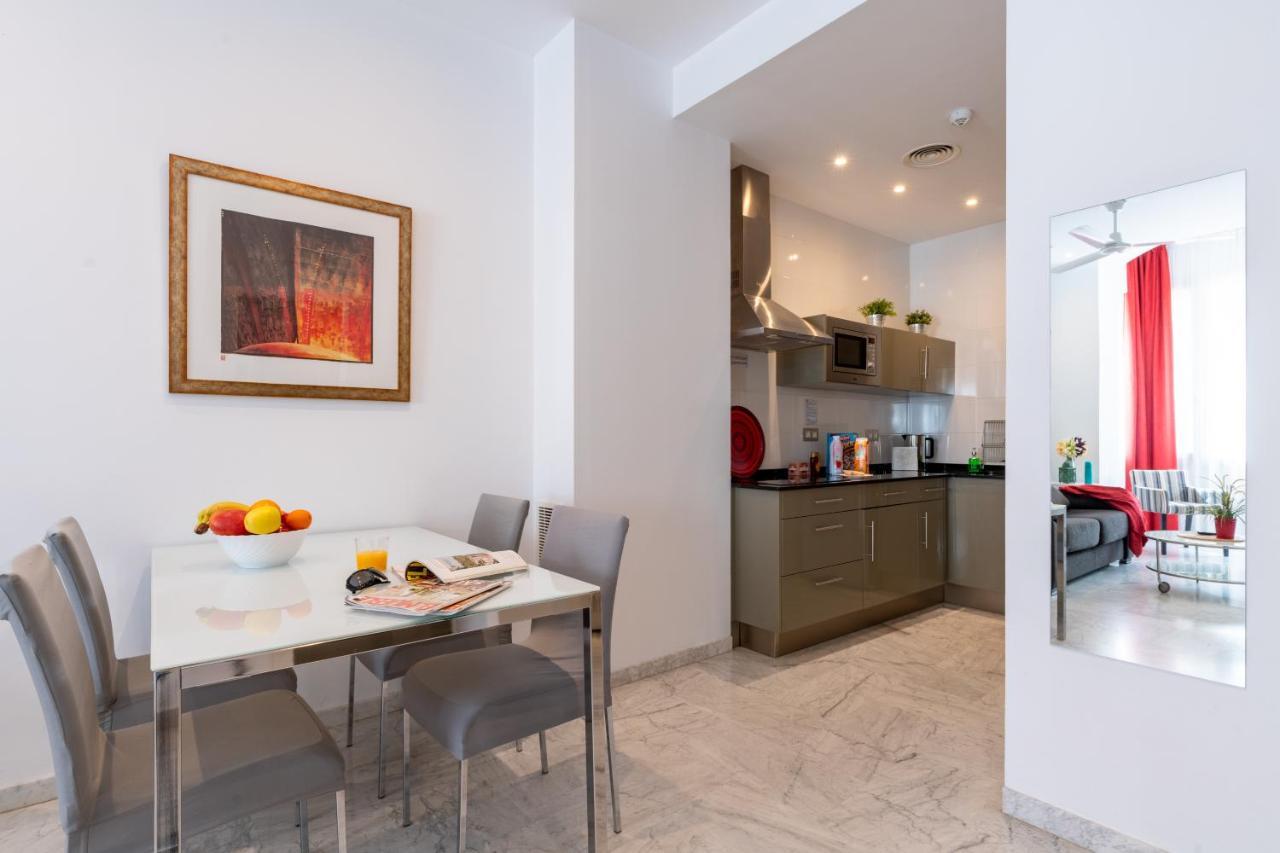 Sevilla Central Suites Apartamentos Puerta Jerez Dış mekan fotoğraf